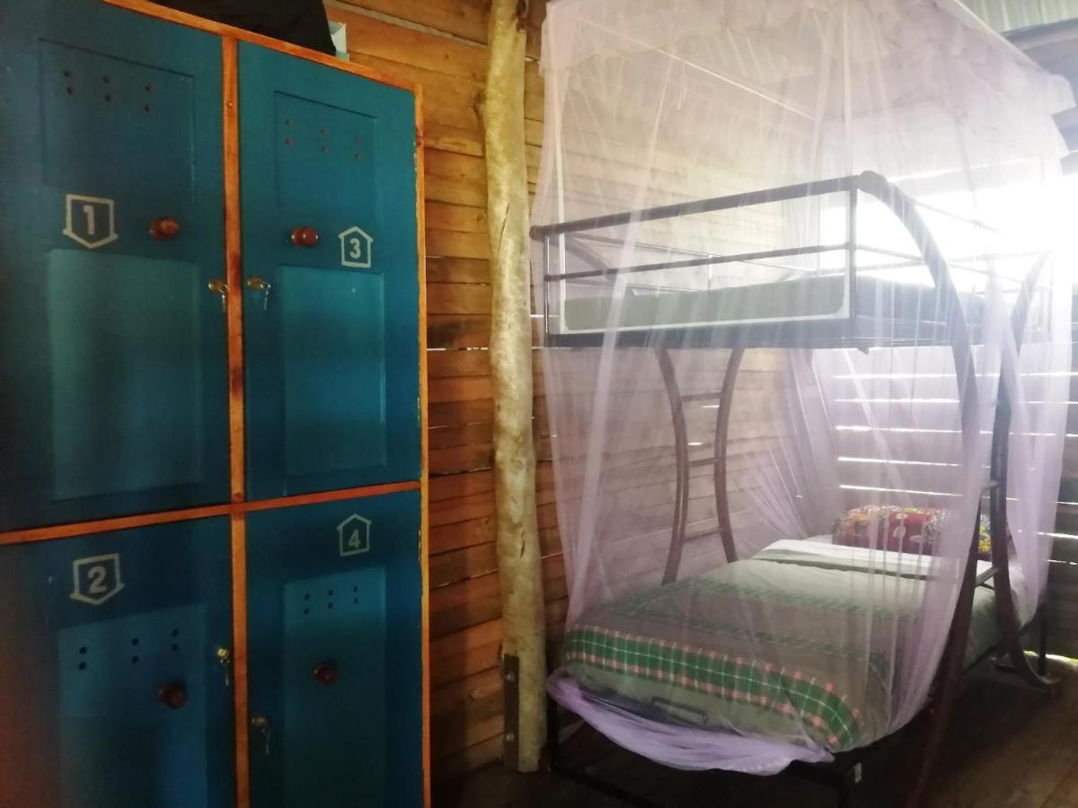 Murchison Backpackers Masindi ภายนอก รูปภาพ